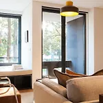 Viva Whilom Secret With Garage Apartment *