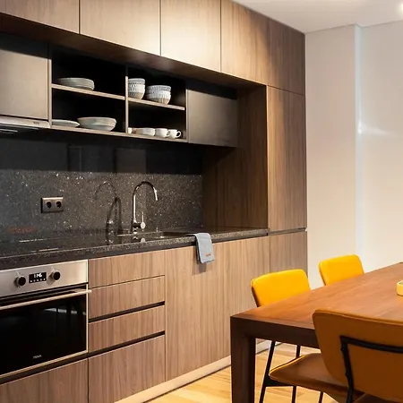 Viva Whilom Secret With Garage Oporto