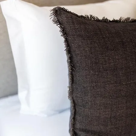 Viva Whilom Secret With Garage